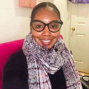 Meet your Posher, Regina